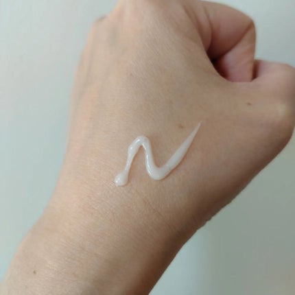 ベラコントゥアーフォーミングクリーム/ANACIS/フェイスクリームを使ったクチコミ(3枚目)