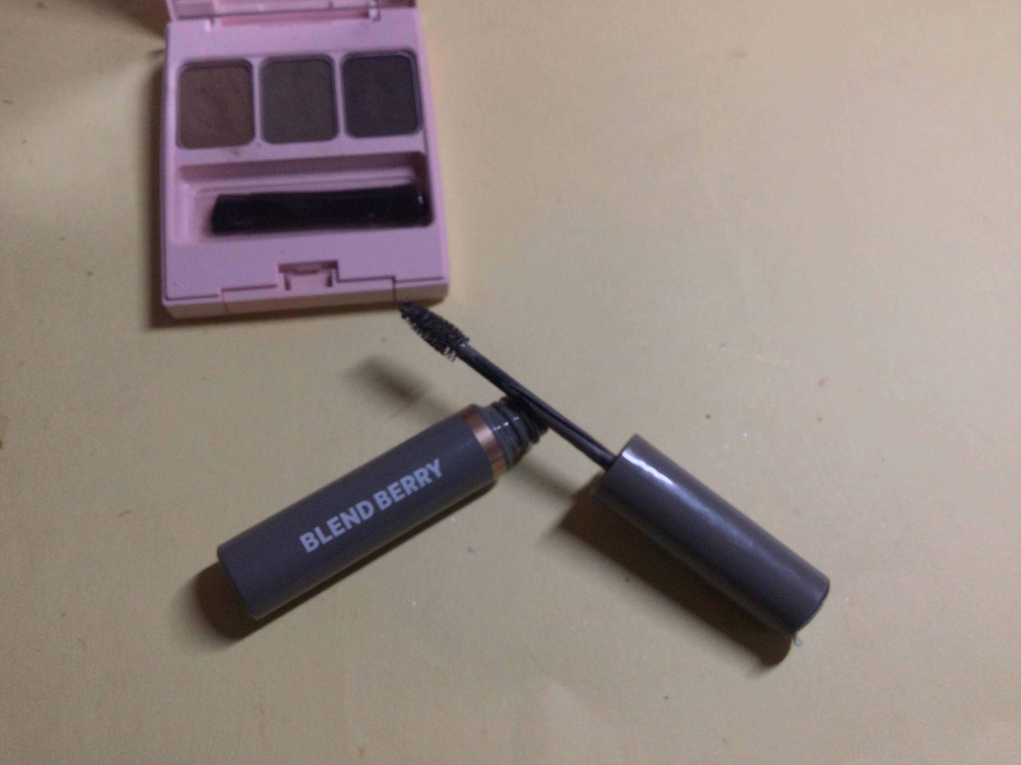 オンブルクルールクアドリ 10 Sea Grass（レフィル）/クレ・ド・ポー ボーテ/アイシャドウパレットを使ったクチコミ（3枚目）