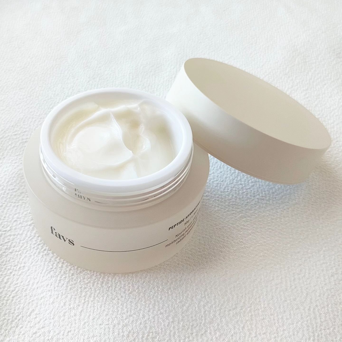 ペプチドハイドレーティングクリーム/favs/フェイスクリームを使ったクチコミ（1枚目）