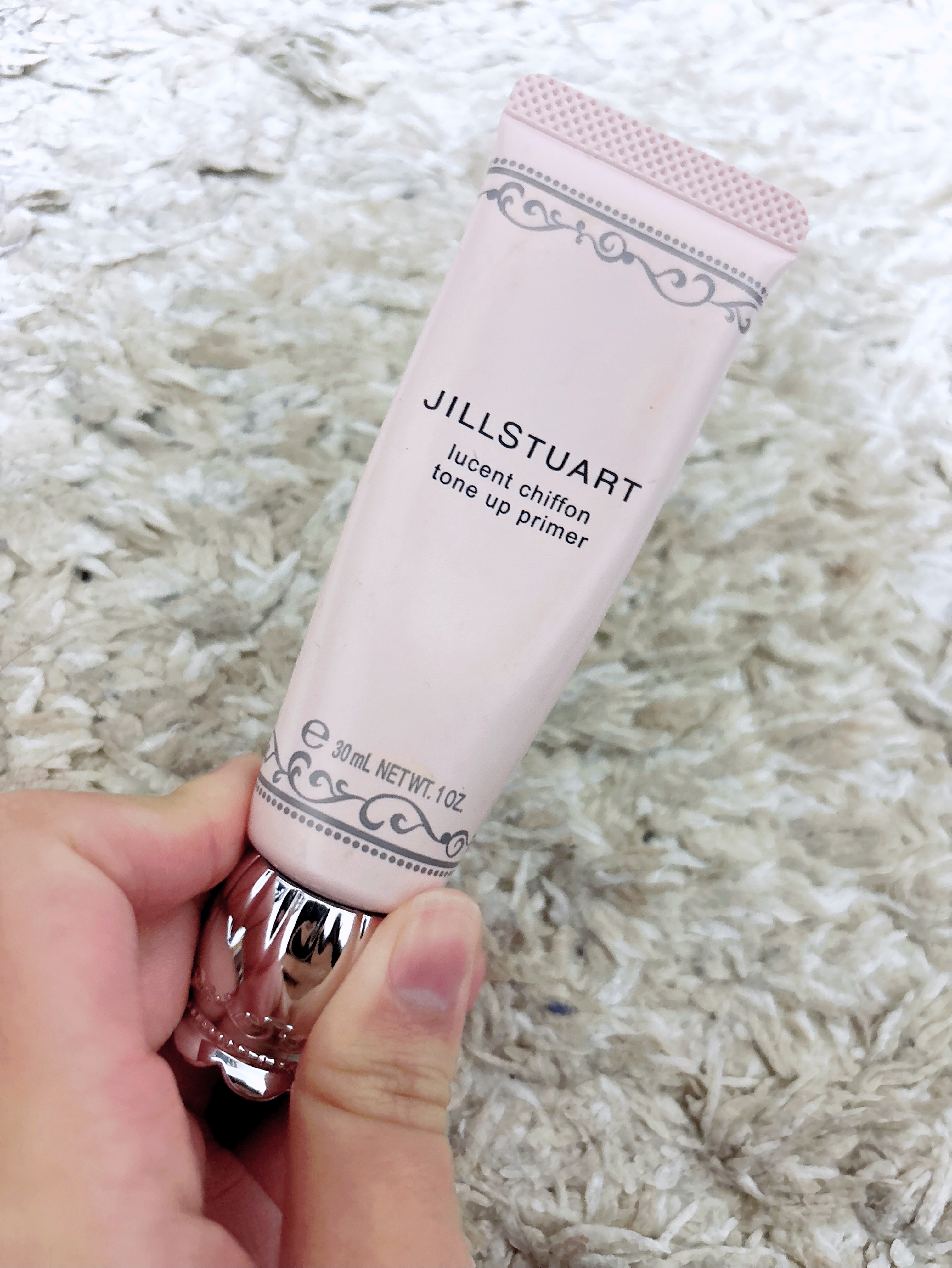 ジルスチュアート　ルーセントシフォン　トーンアップ プライマー 01 fancy tulle/JILL STUART/化粧下地を使ったクチコミ（1枚目）