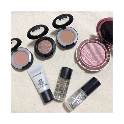 エクストラ ディメンション ブラッシュ M·A·C BLACK CHERRY/M・A・C/パウダーチークを使ったクチコミ(3枚目)