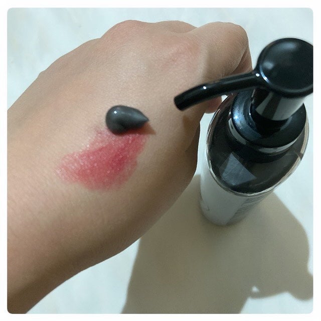 ダヴ 吸着毛穴ケア 洗顔ジェル/ダヴ/その他洗顔料を使ったクチコミ(2枚目)