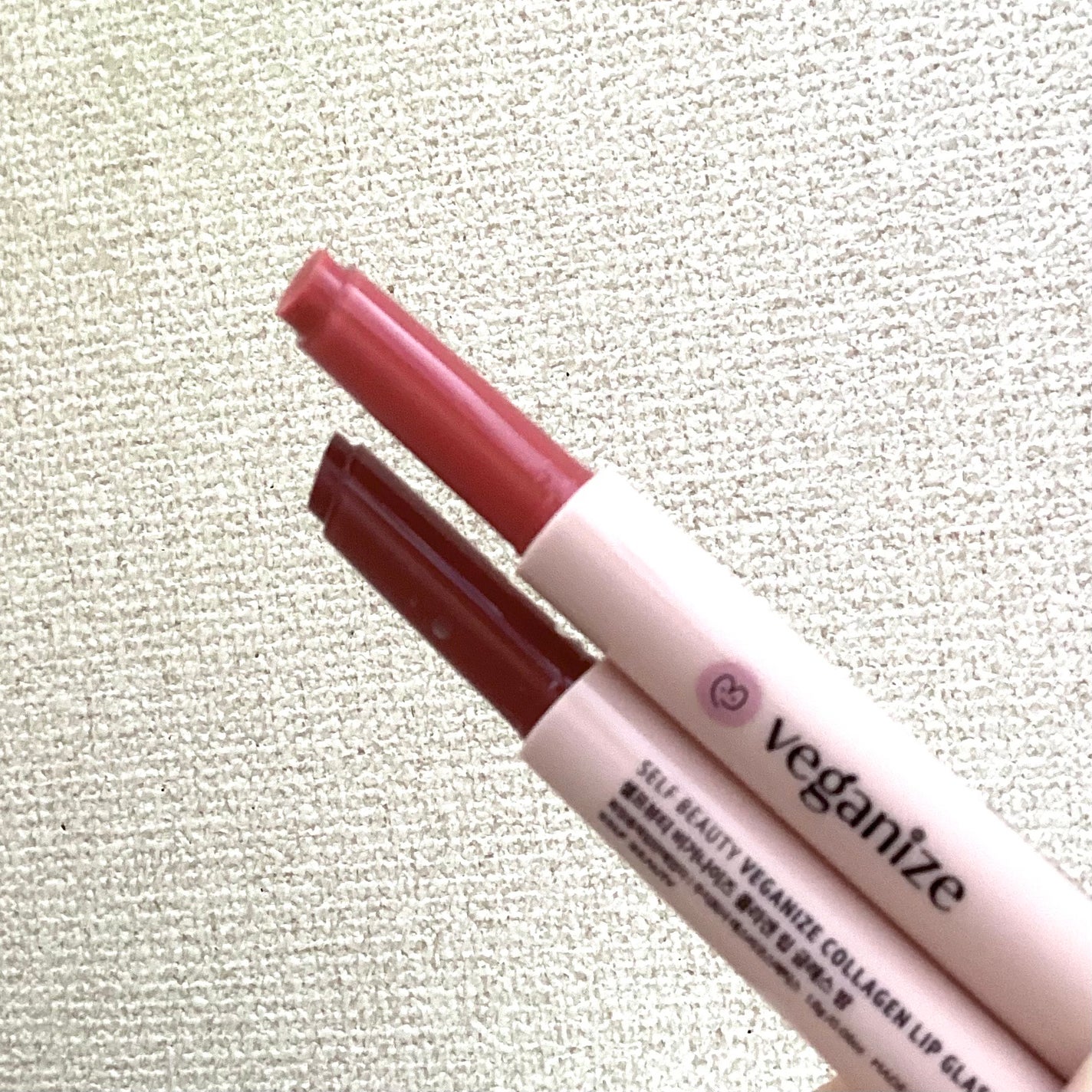ヴィーガナイズコラーゲンリップガラスバーム/Veganize/リップグロスを使ったクチコミ(2枚目)