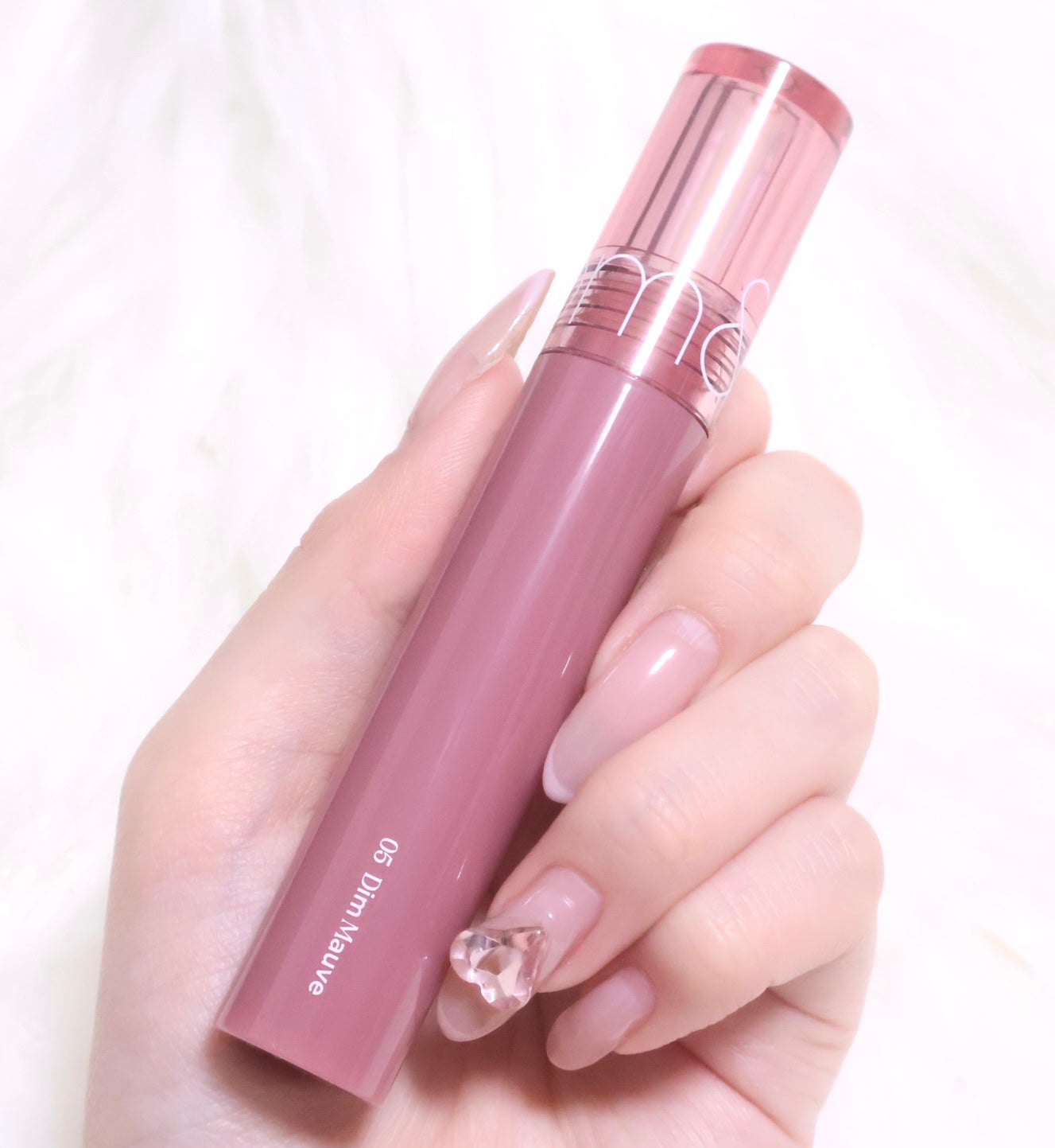 グラスティングカラーグロス/rom&nd/リップグロスを使ったクチコミ(1枚目)