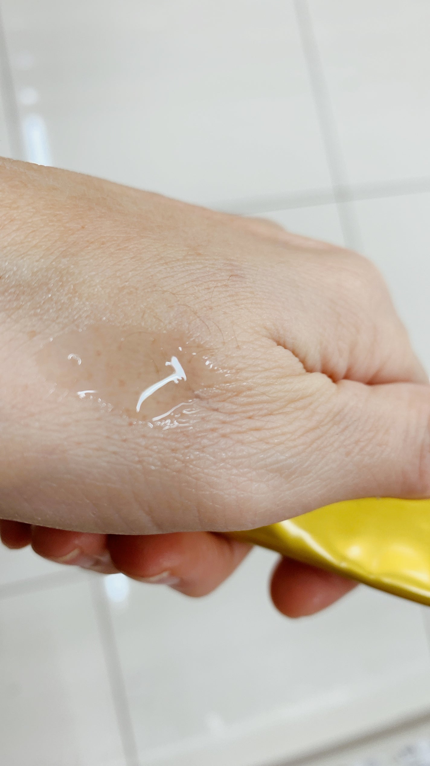 薬用しみ集中対策 プレミアム美容液/メラノCC/美容液を使ったクチコミ(2枚目)