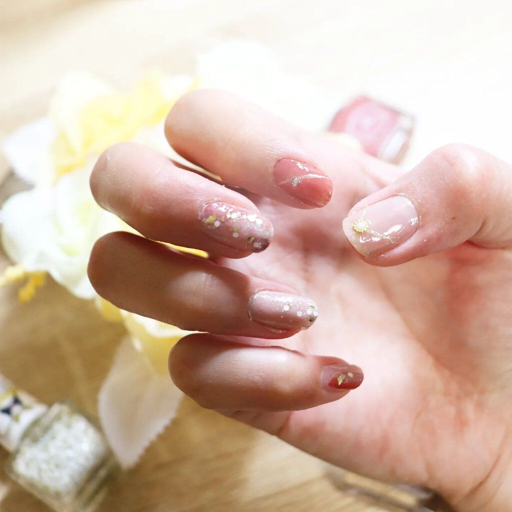 フレンドネイル(リニューアル品)	 1-16(33132)シャンパンバルーン/DAISO/マニキュアを使ったクチコミ（3枚目）