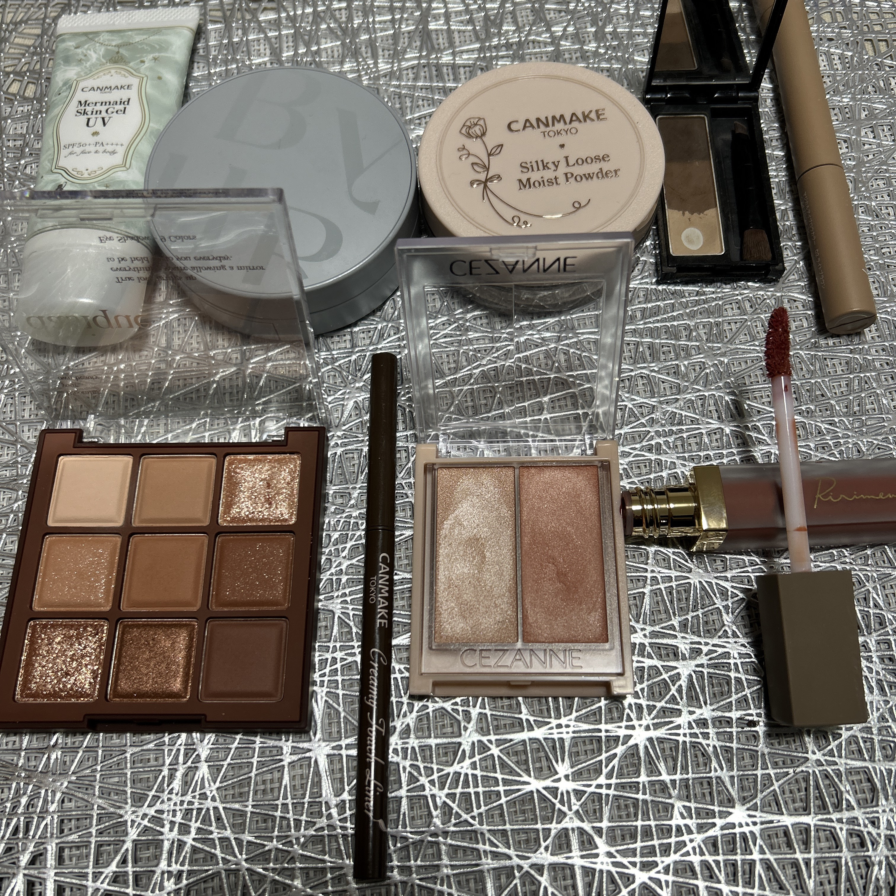 セラムフィット フルカバー マットクッション #23 サンド/ByUR/クッションファンデーションを使ったクチコミ（2枚目）