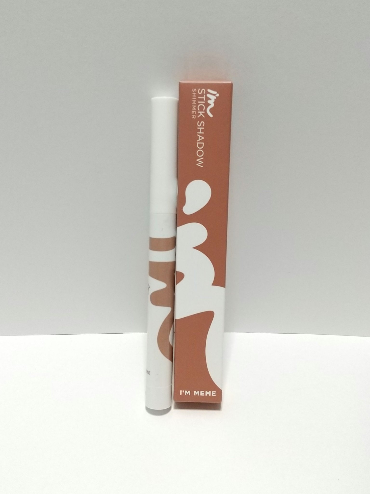 アイムスティックシャドウシマー 005 トープトリンキット/i’m meme/スティックアイシャドウを使ったクチコミ（1枚目）