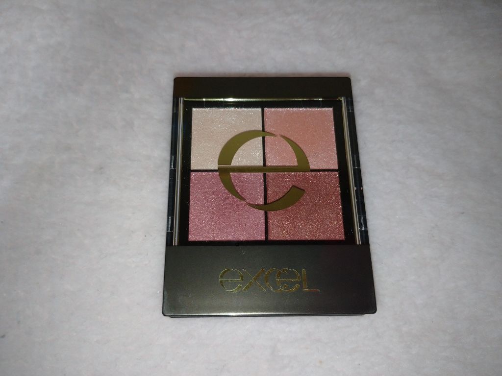 リアルクローズシャドウ/excel/アイシャドウパレットを使ったクチコミ(1枚目)