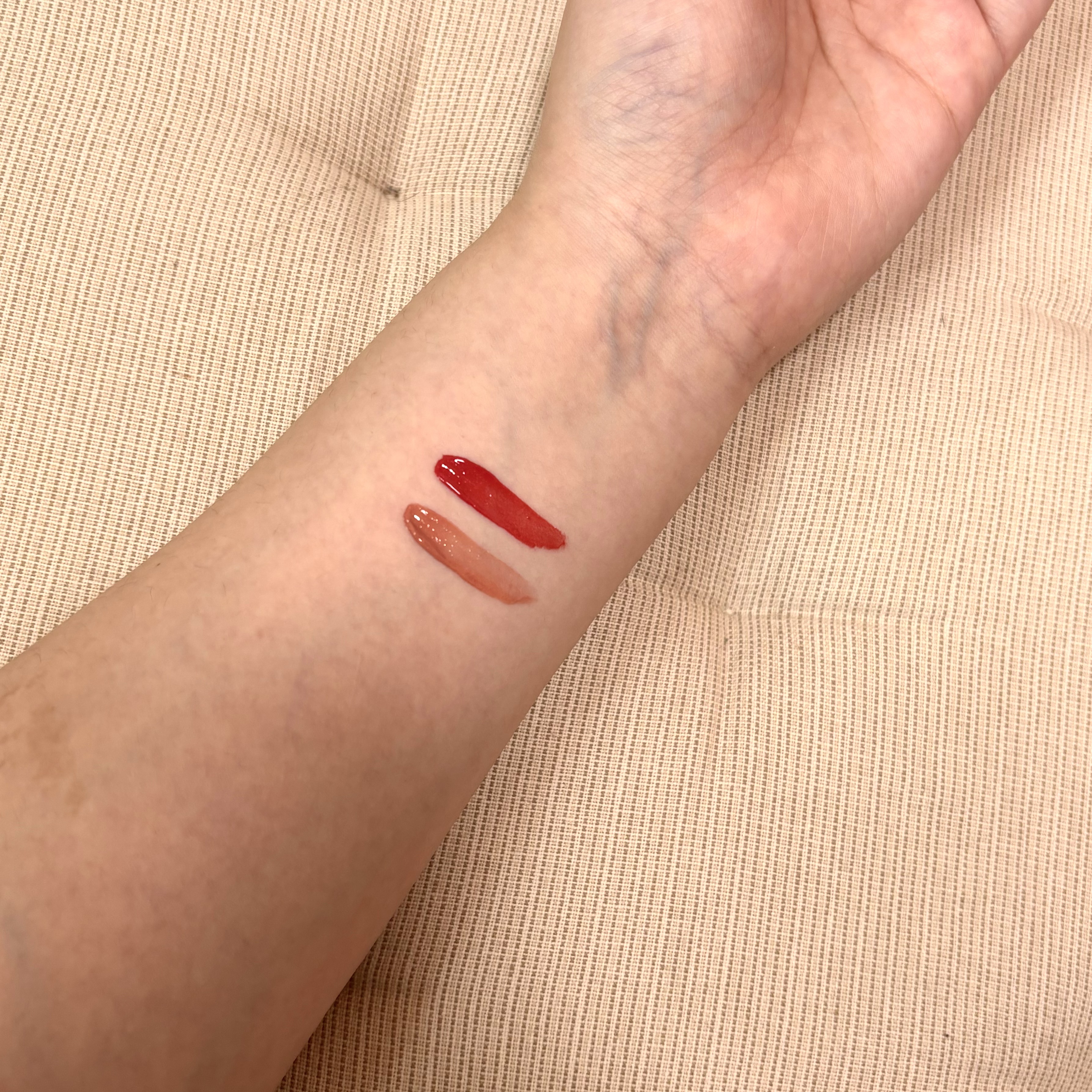 アンドバイロムアンド　グラッシーボムティント/&nd by rom&nd/リップティントを使ったクチコミ（2枚目）