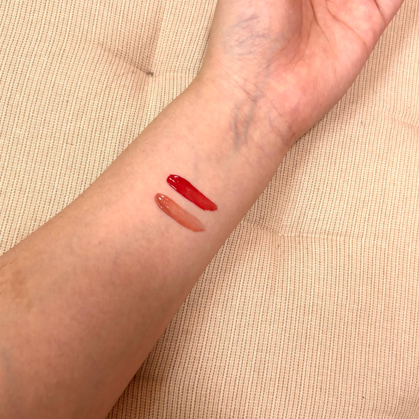 アンドバイロムアンド グラッシーボムティント/&nd by rom&nd/リップティントを使ったクチコミ(2枚目)