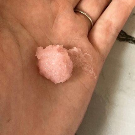 Q+Me スウィート ボム タラソ スクラブ/AGARISM/バスト・ヒップケアを使ったクチコミ(3枚目)