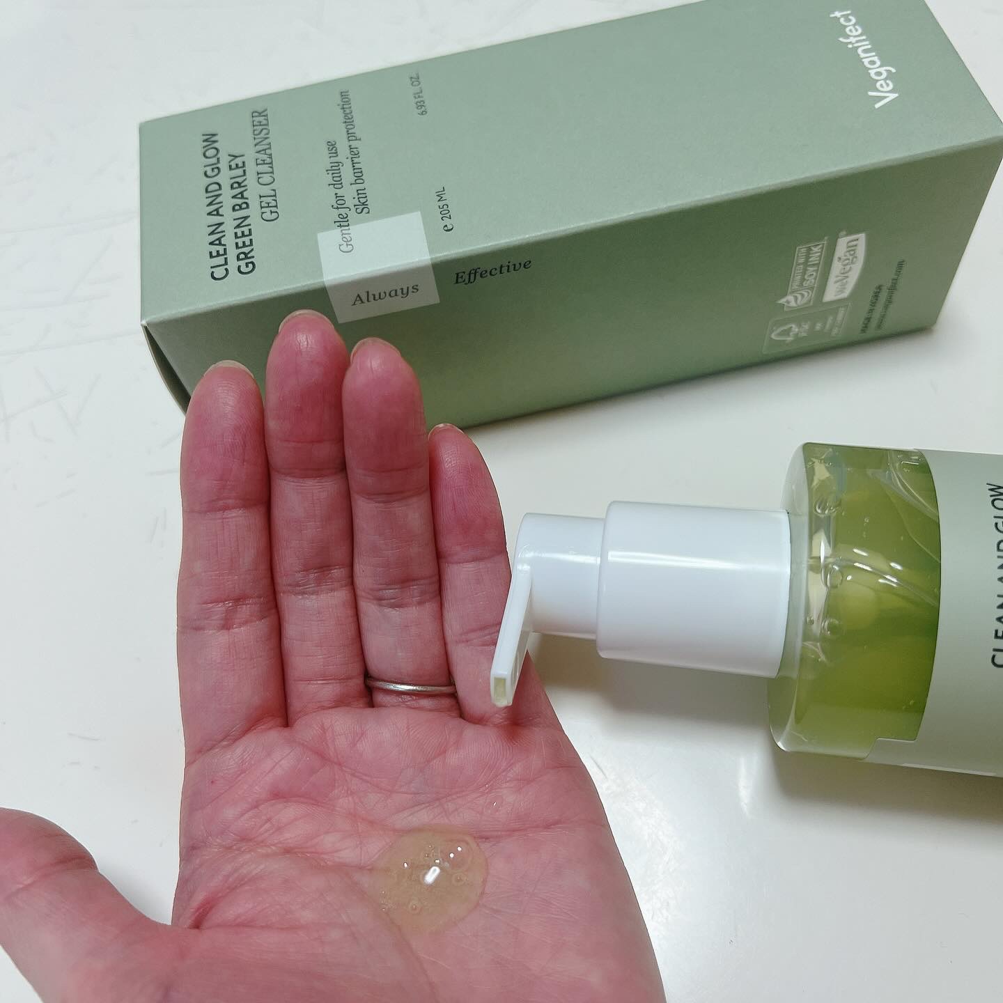 青麦クレンジングジェル /Veganifect/クレンジングジェルを使ったクチコミ（2枚目）