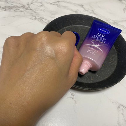 ニベアUV ディープ プロテクト&ケア トーンアップ エッセンス/ニベア/日焼け止めローションを使ったクチコミ(3枚目)