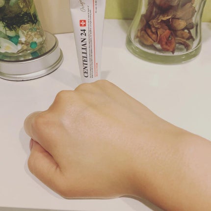マデカクリーム/センテリアン24/フェイスクリームを使ったクチコミ(9枚目)