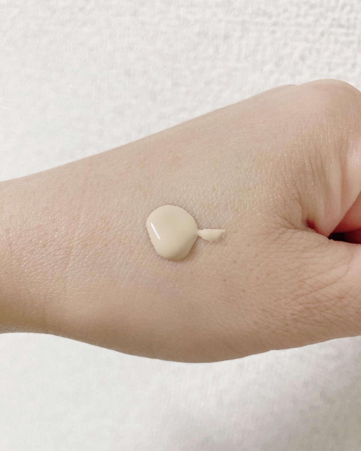 カラーステイ ロングウェア メイクアップ/REVLON/リキッドファンデーションを使ったクチコミ(3枚目)