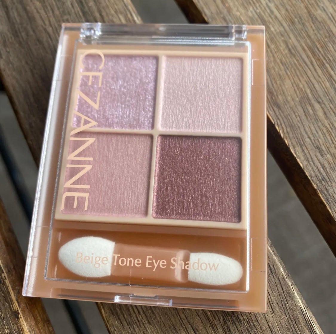 ベージュトーンアイシャドウ/CEZANNE/アイシャドウパレットを使ったクチコミ(1枚目)