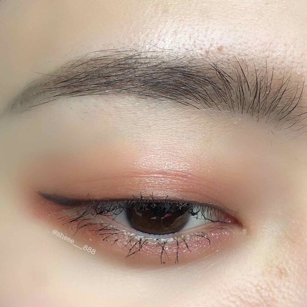 EYE OPENING LINER/UZU BY FLOWFUSHI/リキッドアイライナーを使ったクチコミ(3枚目)