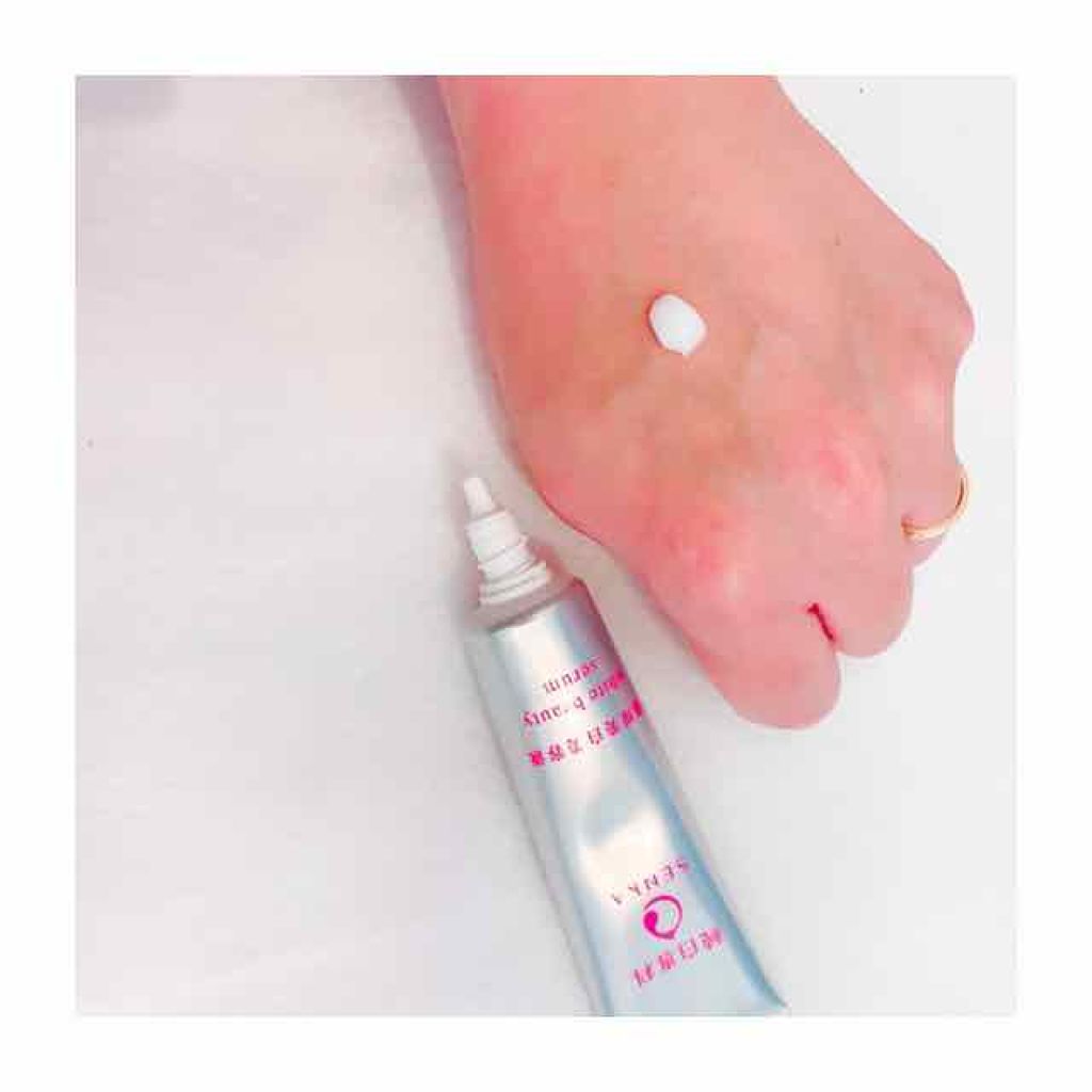 純白専科 すっぴん白雪美容液(専科 薬用美白クリーム)/SENKA(専科)/美容液を使ったクチコミ(3枚目)