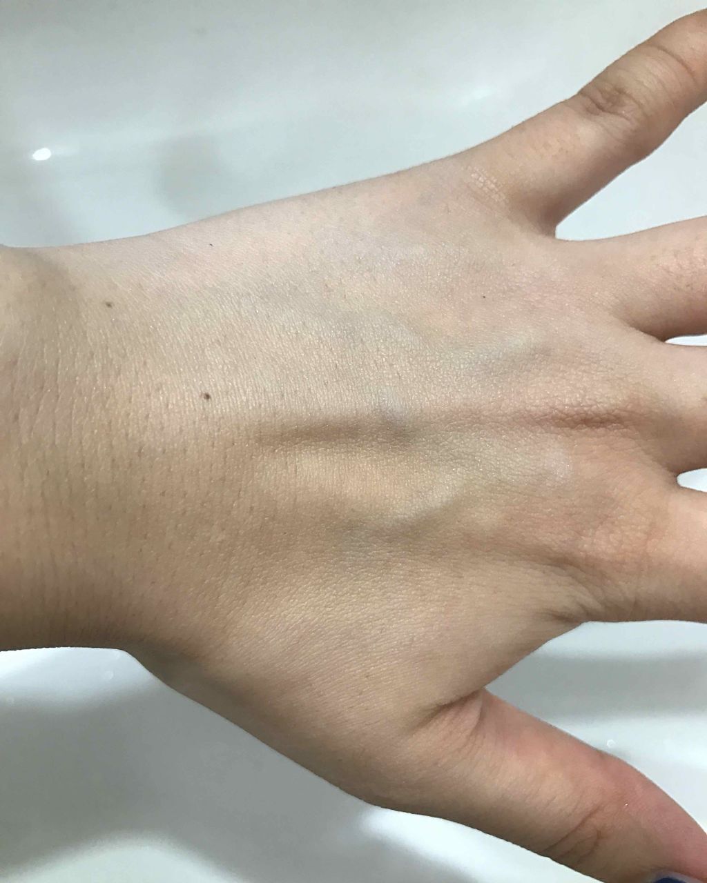 トーンアップボディジェル パールホワイト/モウシロ/ボディミルクを使ったクチコミ(2枚目)