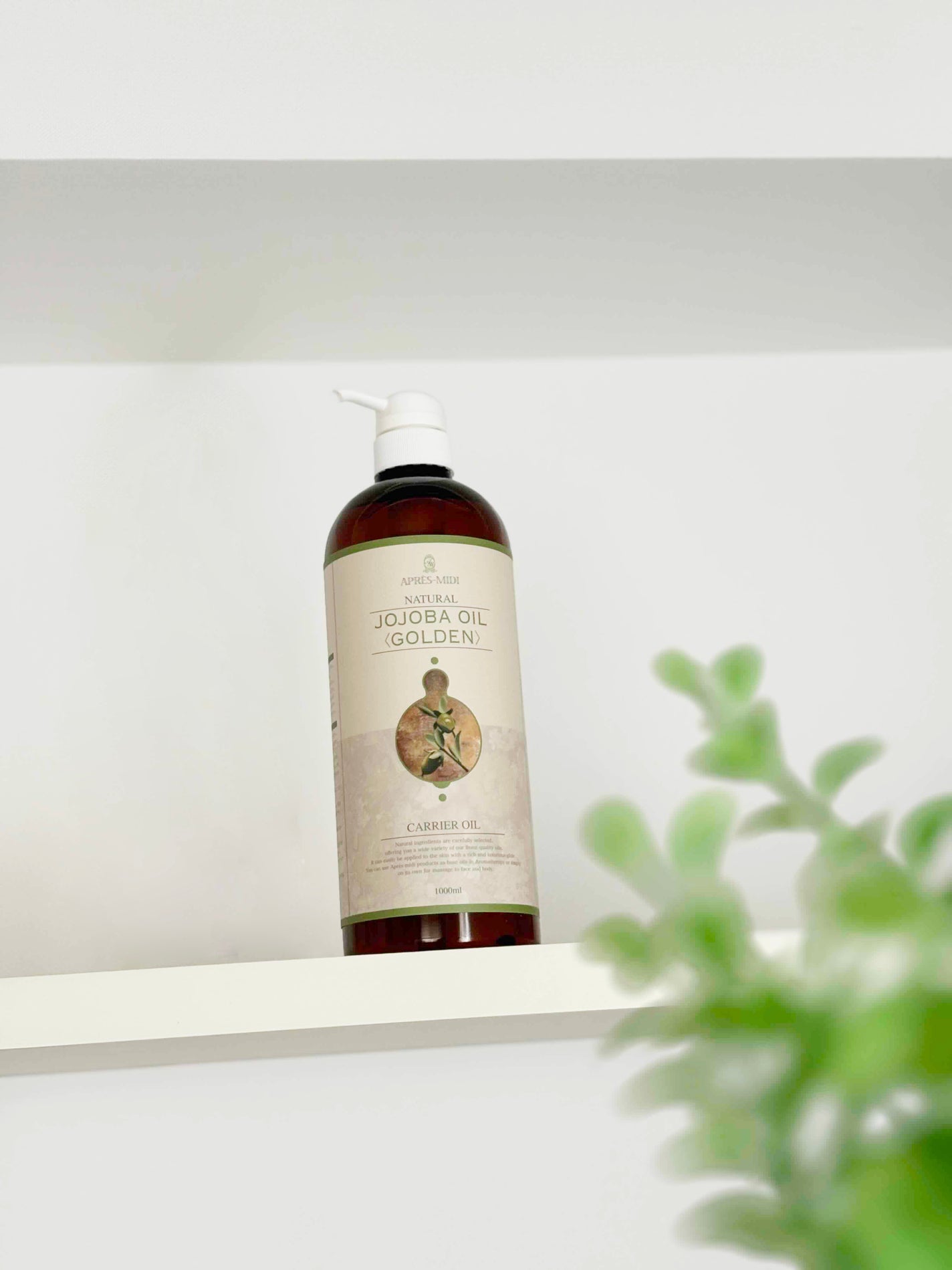 blanc*フォロバ100.ᐟ.ᐟ on LIPS 「𓂃︎𖤣𖥧𖥣𖡡𖥧𖤣𖥧𖥣𖡡𖥧𖤣保湿力に期待大の、オールマイテ..」(1枚目)