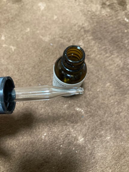 肌が迷子の社畜 on LIPS 「水分量有りの脂性肌。使い切りレビュー。楽天で購入しました。朝使..」(3枚目)