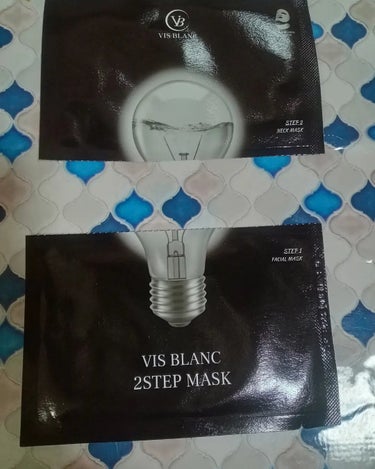VIS BLANC 2ステップマスクのクチコミ「VIS BLANC⁡
⁡フェイス+ネックラインのデュアルケアができるシートマスク⁡
⁡ビズ＋ブ.....」（2枚目）