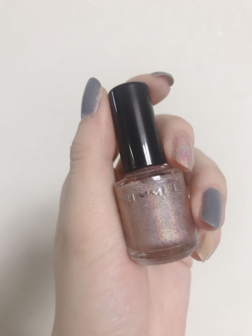 スピーディ フィニッシュ N 823/リンメル ロンドン/マニキュアを使ったクチコミ（1枚目）