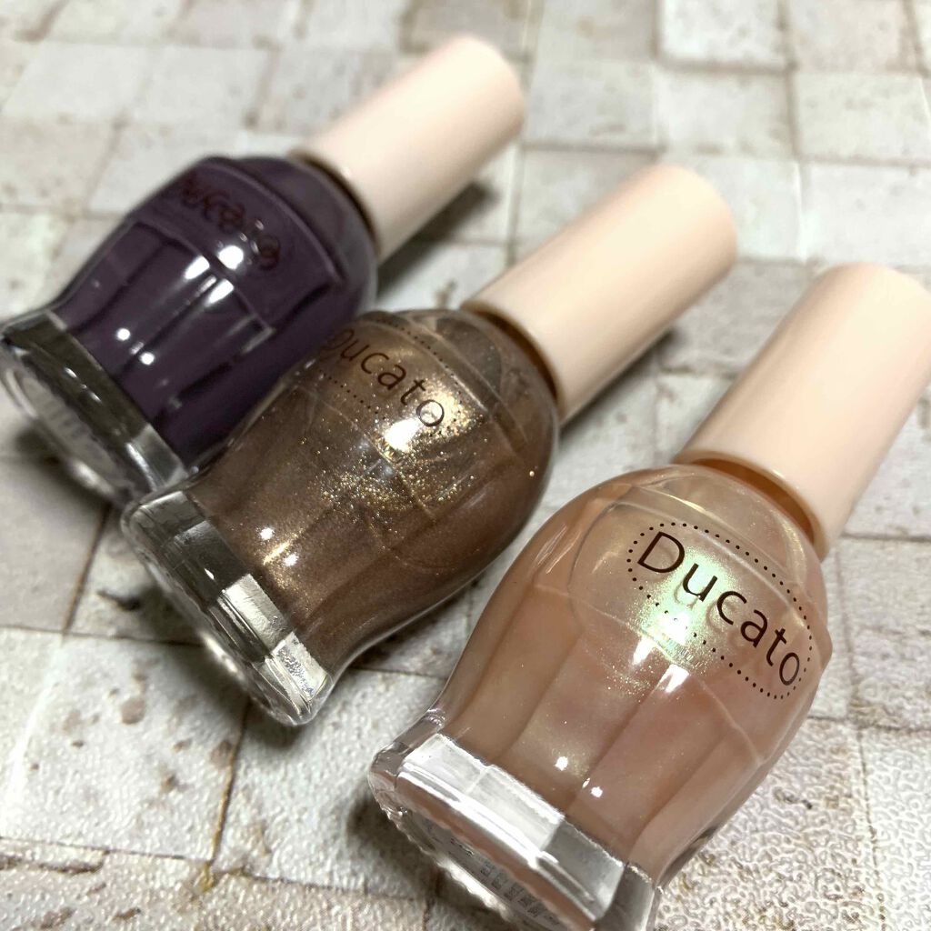 K_M on LIPS 「✔Ducatoネイルをニュアンスチェンジ。ひとつのネイルが偏光..」(2枚目)