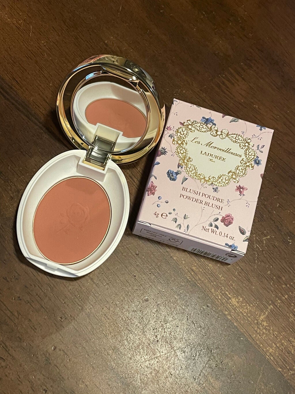 パウダーブラッシュ/レ・メルヴェイユーズ ラデュレ/パウダーチークを使ったクチコミ(2枚目)