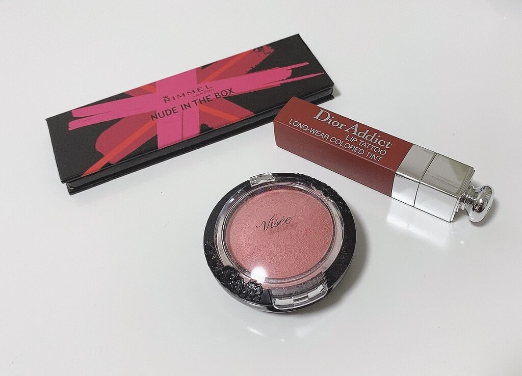 ヌードインザボックス/リンメル ロンドン/アイシャドウパレットを使ったクチコミ（1枚目）