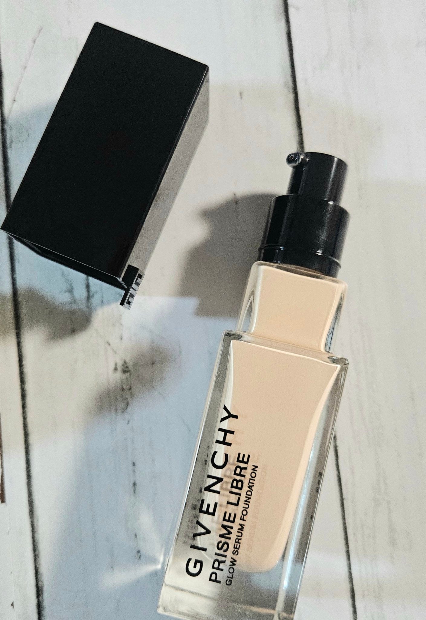 プリズム・リーブル・グロウ・セラム・ ファンデーション/GIVENCHY/リキッドファンデーションを使ったクチコミ(3枚目)