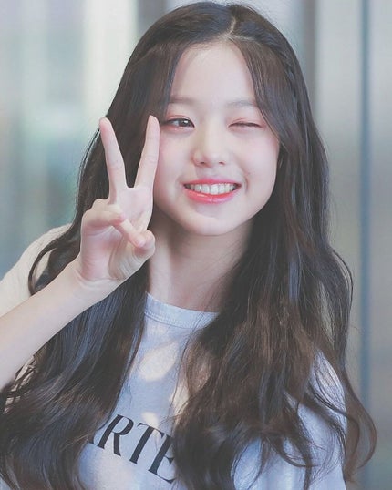 ゆに♡̷⁺₊˚✧ on LIPS 「︎♥ファン必見!!IZ*ONEコラボブラッシャー♥item..」(4枚目)