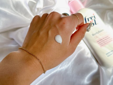 ボディバーム センシティブ/フレイオイル(freioil)/ボディクリームを使ったクチコミ(2枚目)