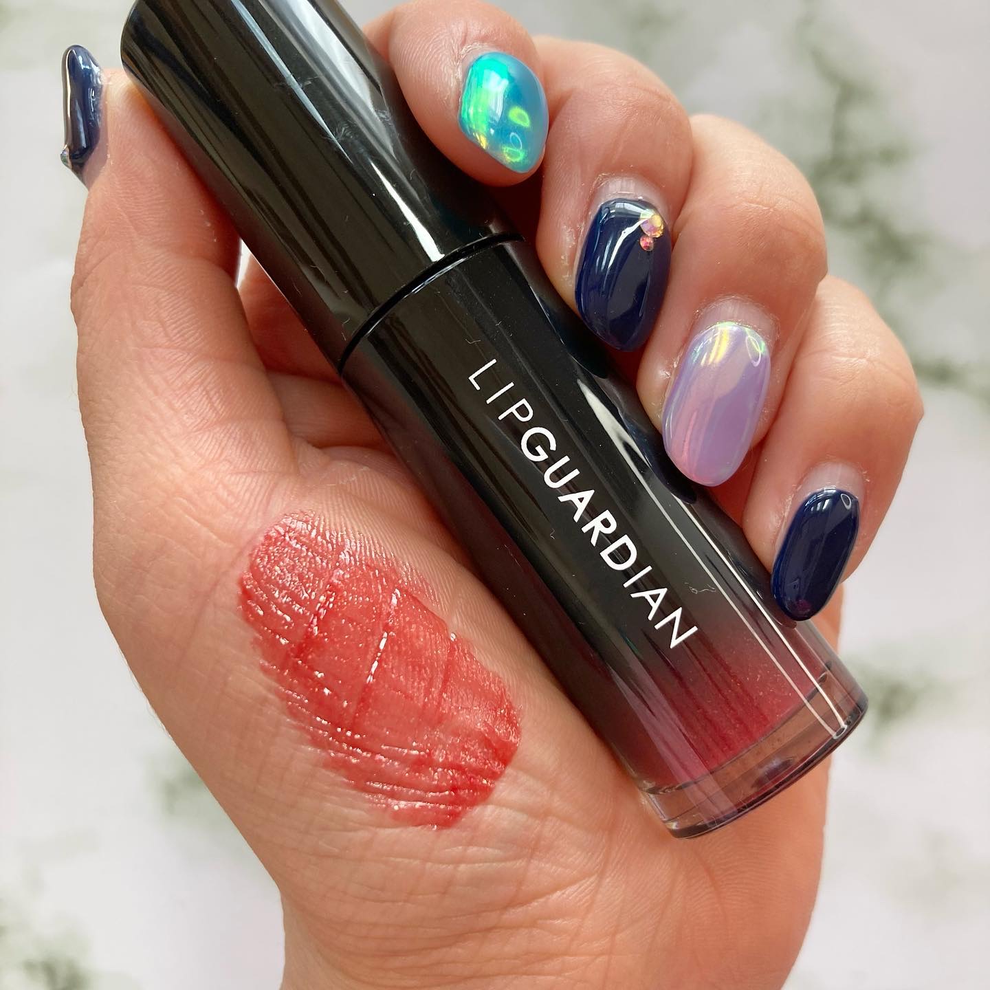 グロウラッピングティント/LIPGUARDIAN/リップティントを使ったクチコミ（2枚目）