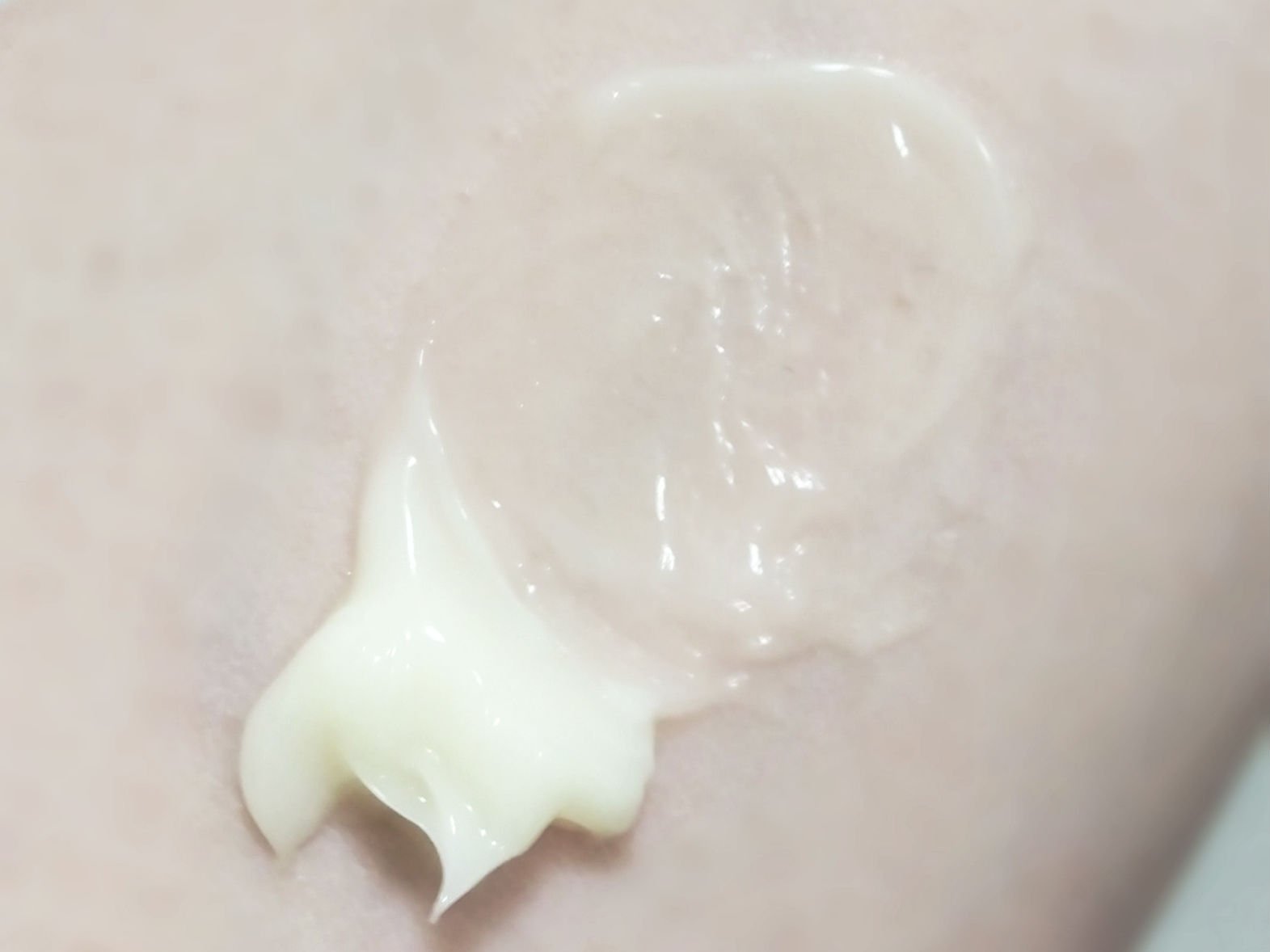 レッドブレミッシュ リペアスージングクリーム/Dr.G/フェイスクリームを使ったクチコミ（3枚目）