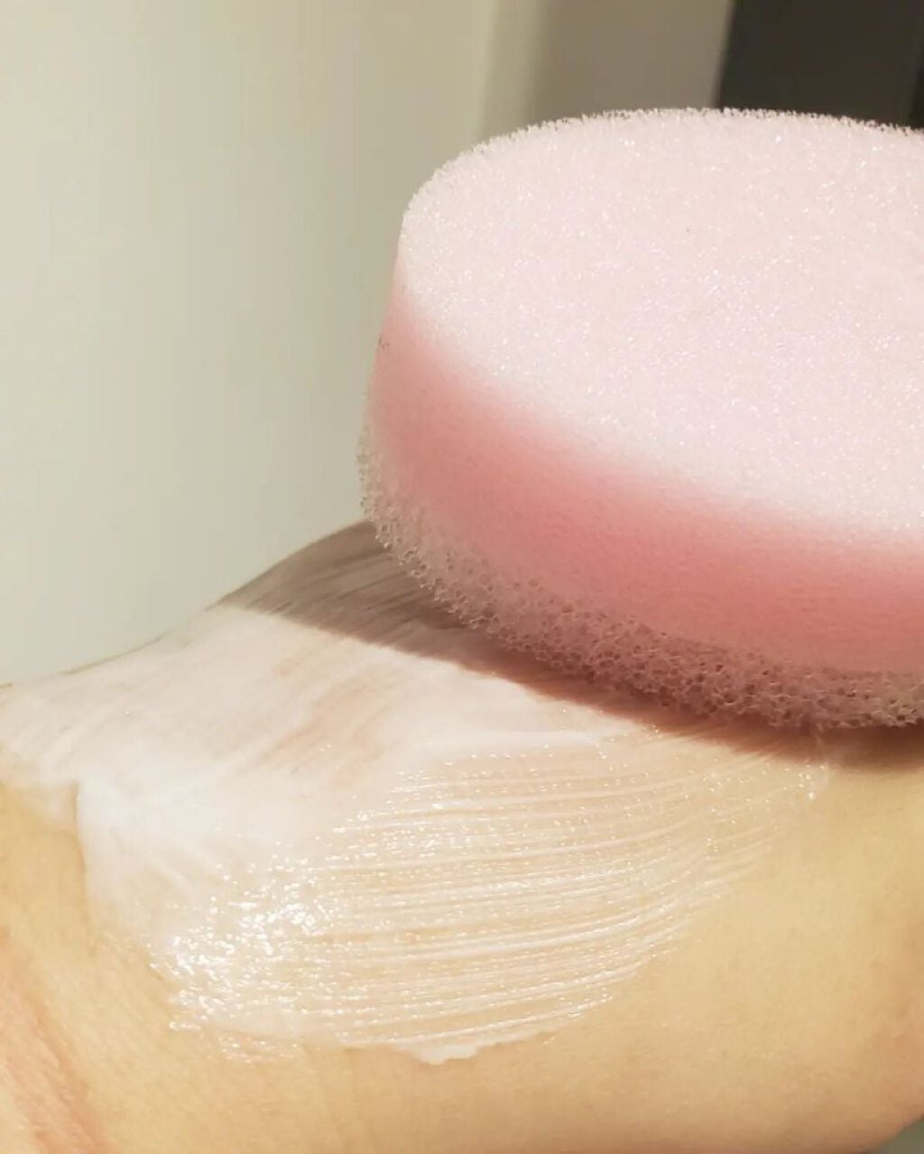 yuuuu.aki on LIPS 「こんばんは😊💓皆さん脱毛はどうしてるのかな?私はサロンとか行っ..」(5枚目)