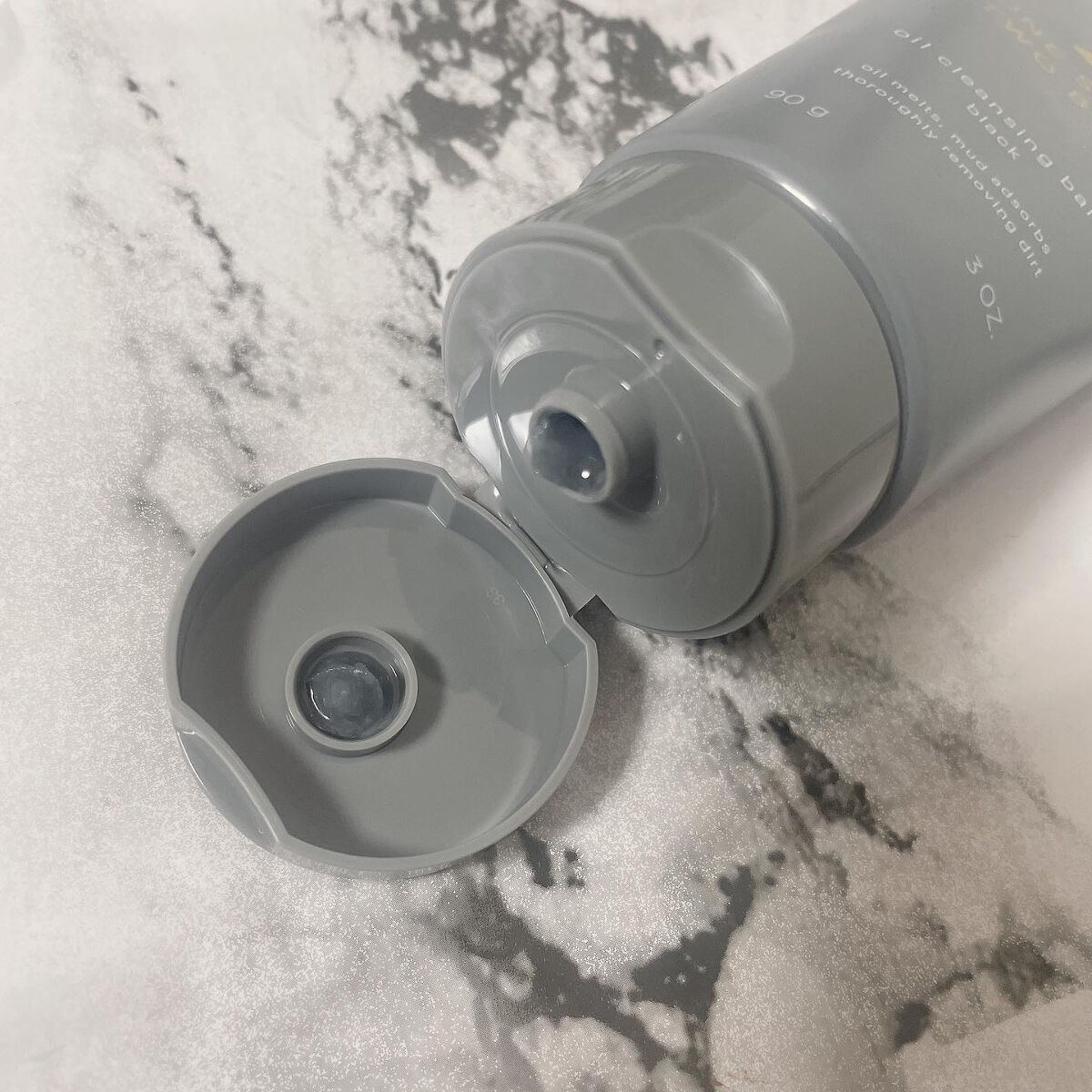 オイルクレンジングバーム ブラック/ONE STONE TWO BIRDS/クレンジングバームを使ったクチコミ（2枚目）