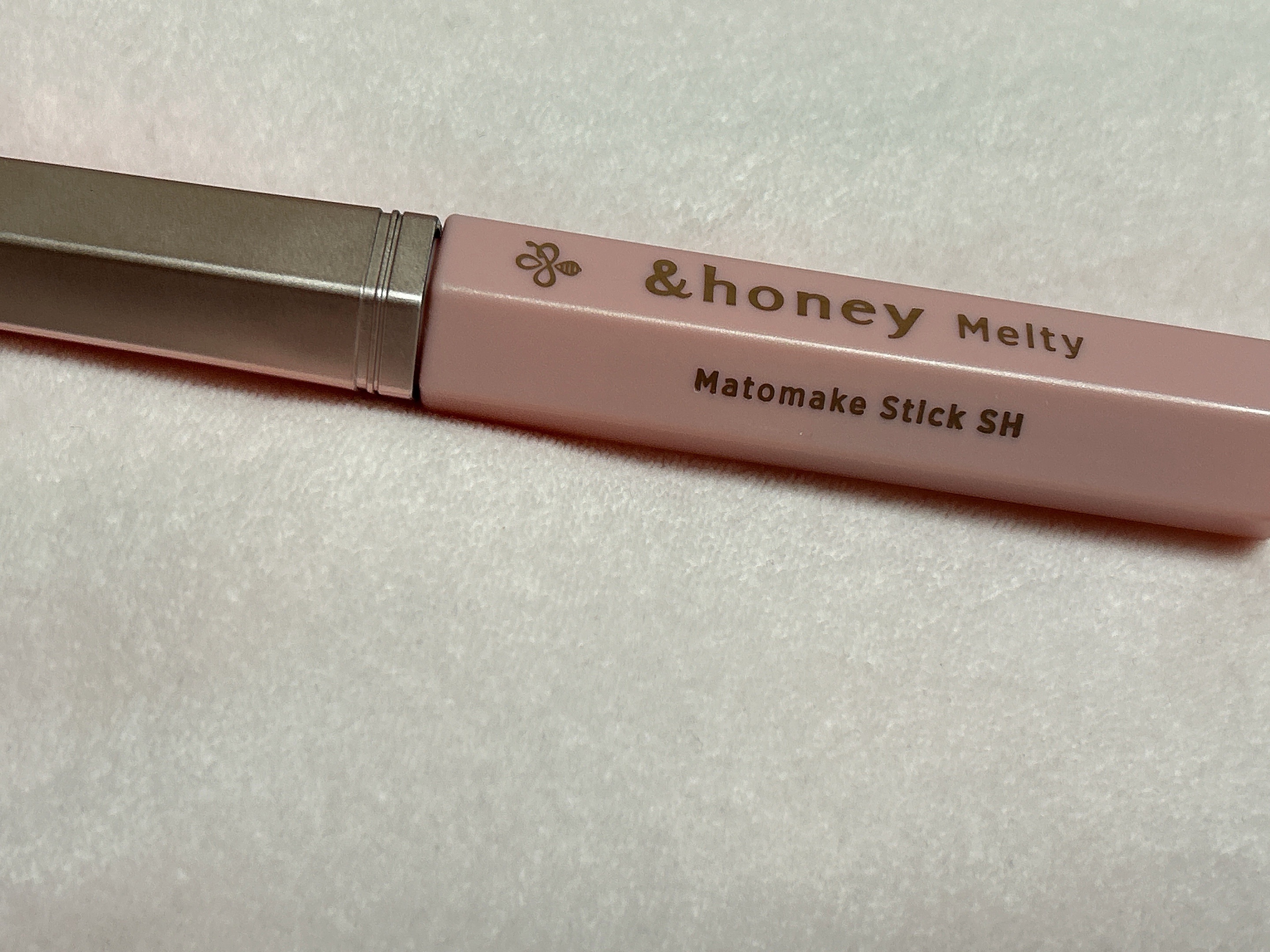 アンドハニー メルティ マトメイクスティック スーパーホールド 4.0/&honey/ヘアジェルを使ったクチコミ（2枚目）