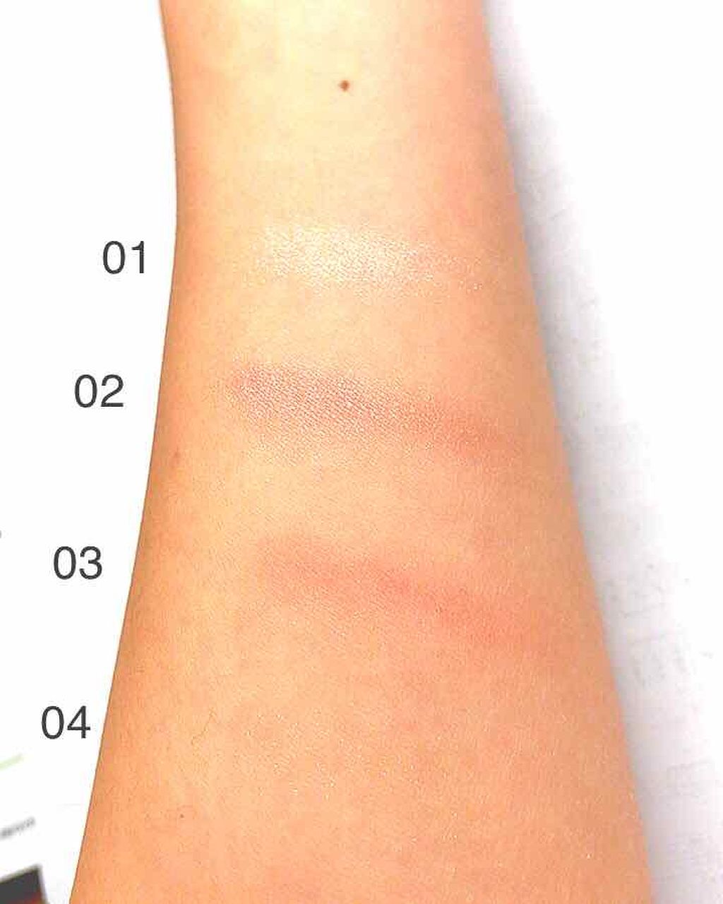 シングルカラーアイシャドウ/CEZANNE/単色アイシャドウを使ったクチコミ（2枚目）