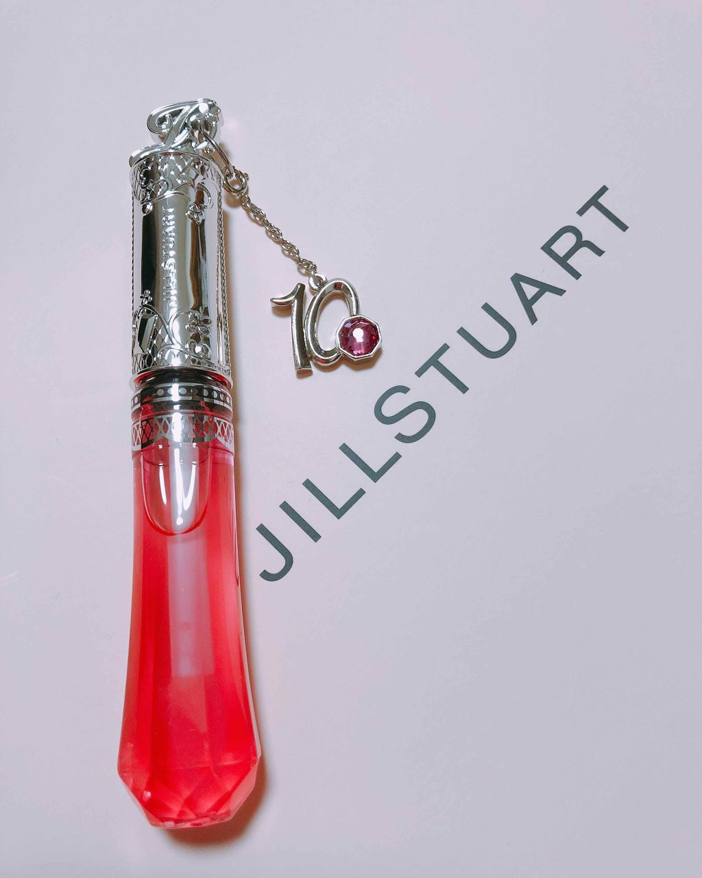バースジェム グロス 10 tourmaline charm/JILL STUART/リップグロスを使ったクチコミ（1枚目）