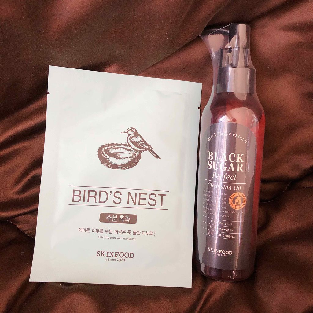 SKINFOOD ブラックシュガー パーフェクト クレンジングオイルのクチコミ「スキンフード
ブラックシュガー 
パーフェクトクレンジングオイル


取り急ぎ感動したので投稿.....」（1枚目）