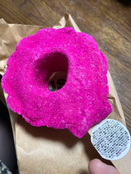 ラッシュ ベリーブロワーのクチコミ「LUSH ベリーブロワー
¥1,440
いい匂いしたので泡風呂したくて👦に買っても.....」(2枚目)