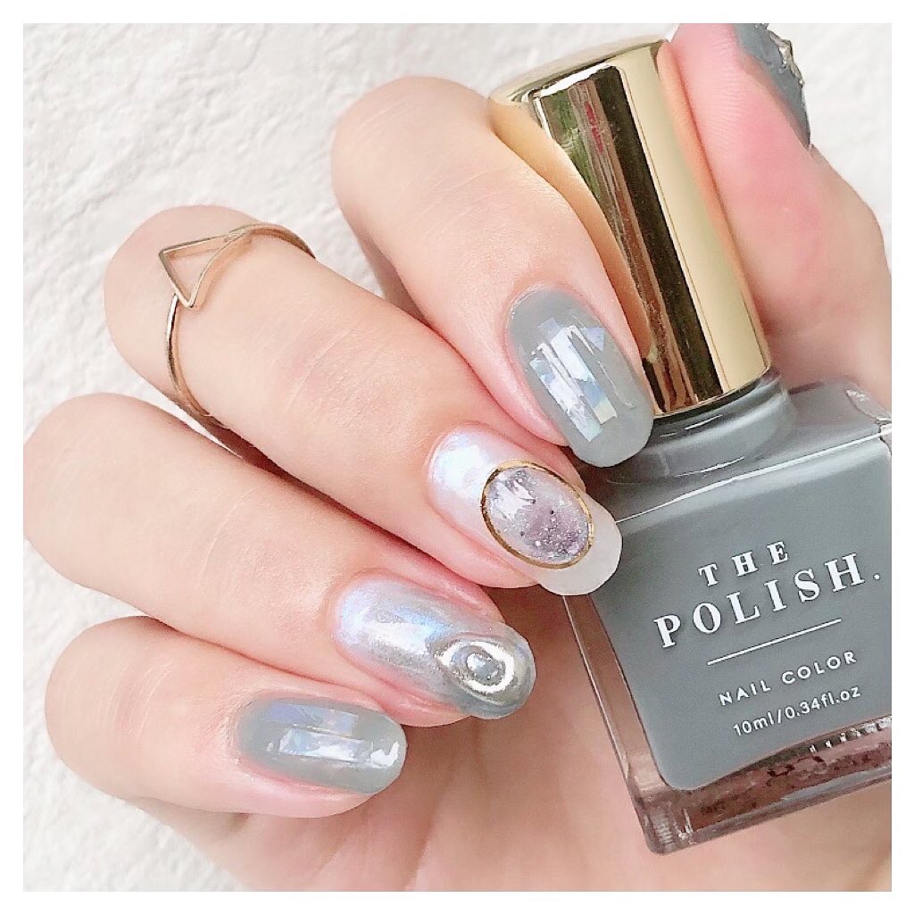 #セルフネイル,#TRILLネイル,#ロカリネイル,#シンプルネイル,#おしゃれネイル,#ポリッシュネイル,#ニュアンスネイル,#ミラーネイル,#個性派ネイル,#ブルーネイル,#シアーネイル,#パラドゥネイル,#パラドゥネイルのネイルデザイン