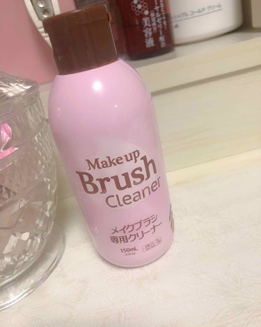 
｡.｡:+* ﾟ ゜ﾟ *+:｡.｡:+* ﾟ ゜ﾟ *+:｡.｡.｡:+* ﾟ 
ダイソー
【Make up Brush cleaner メイクブラシ専用クリーナー】
｡.｡:+* ﾟ ゜ﾟ *+: