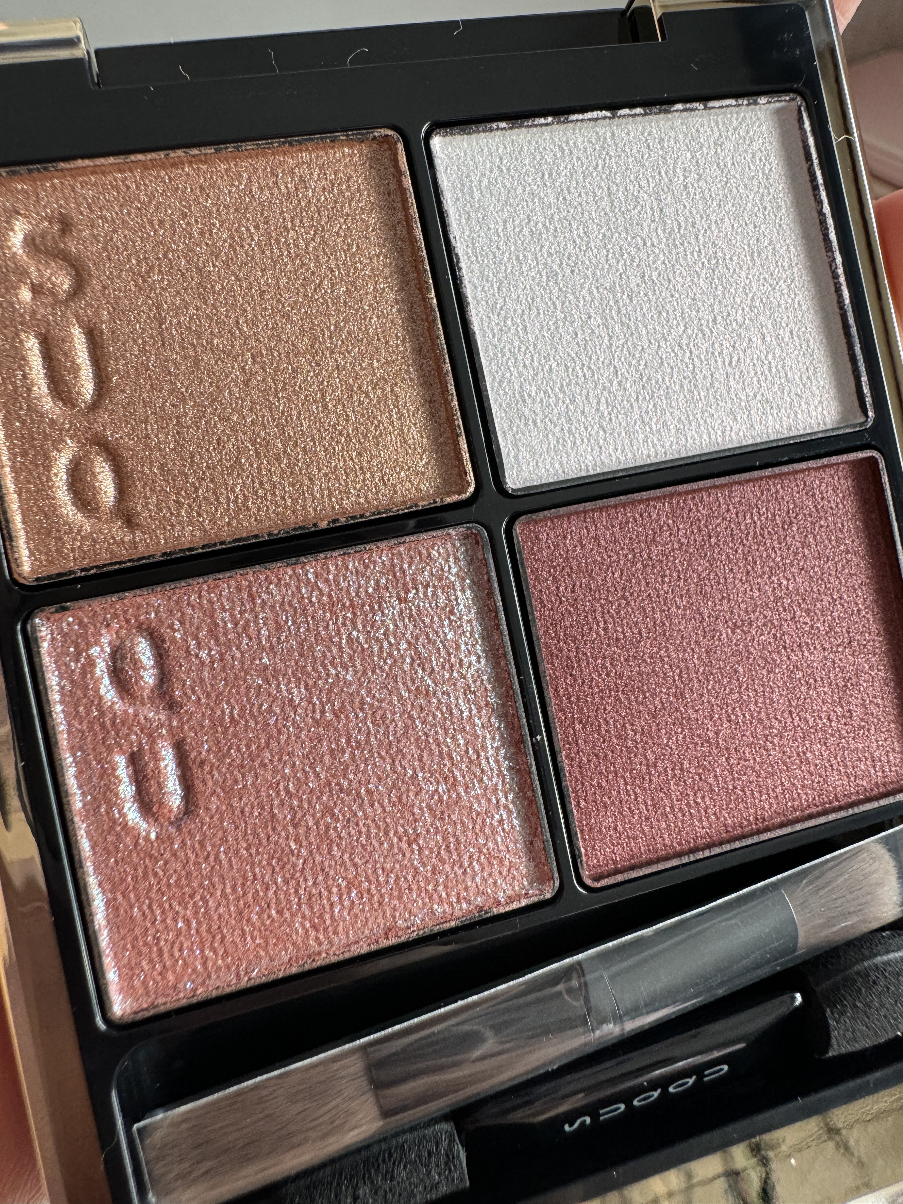 シグニチャー カラー アイズ/SUQQU/アイシャドウパレットを使ったクチコミ（2枚目）