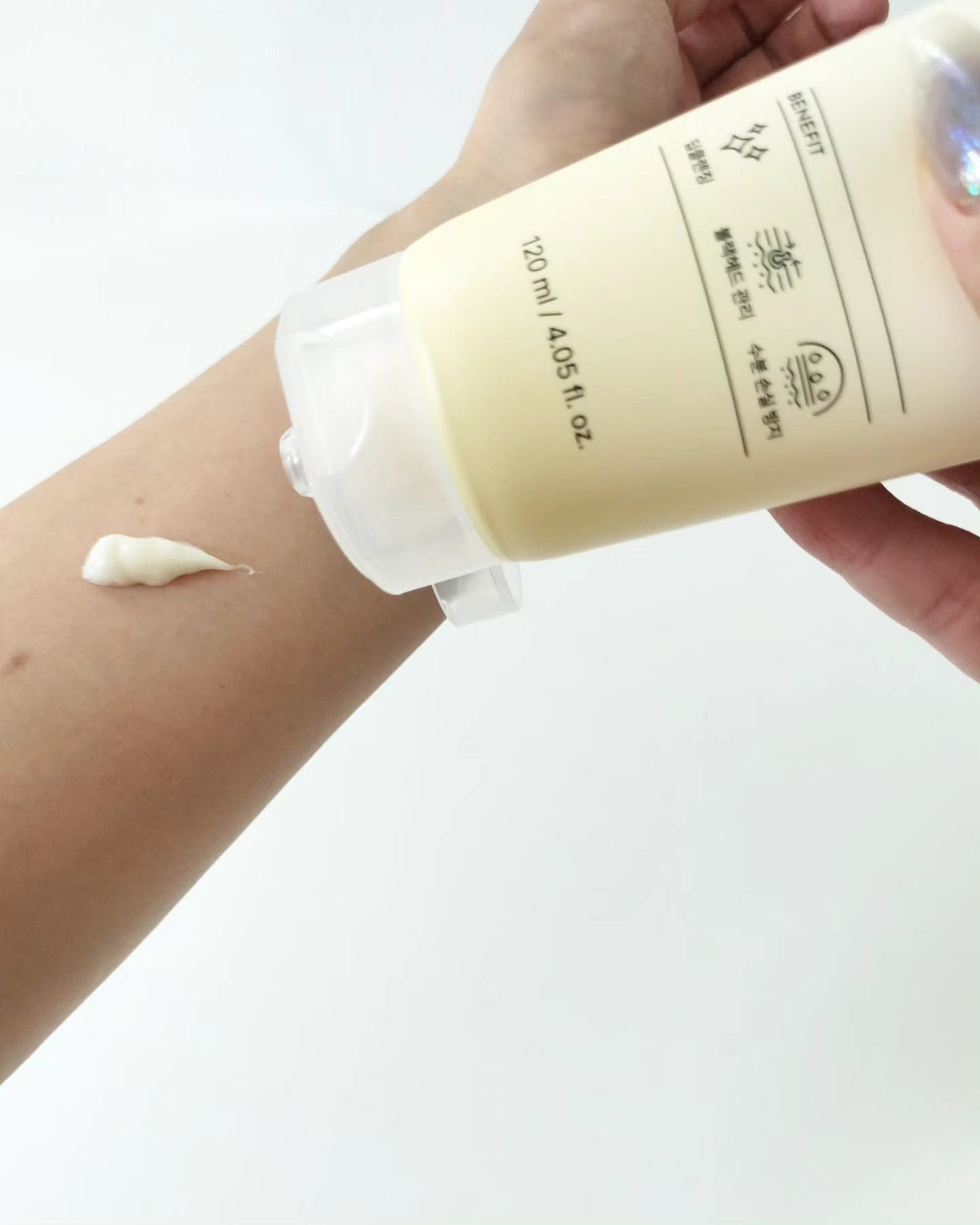 スキンバリアモイスチャーディープクレンザー /Ongredients/洗顔フォームを使ったクチコミ(2枚目)