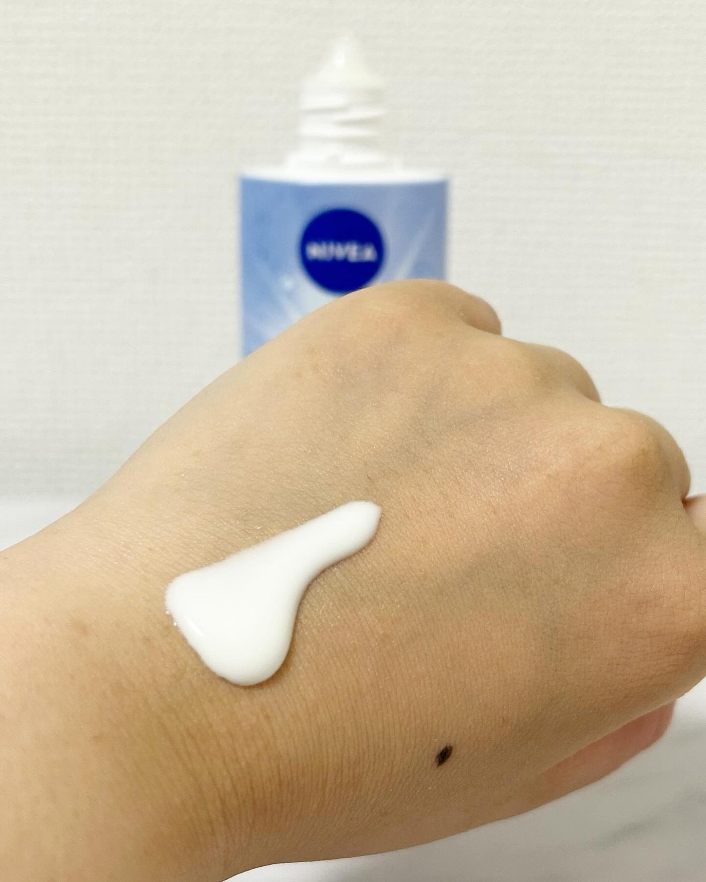 ゆんꪔ̤̮ フォロバ100 on LIPS 「, 𓂃𓈒𓏸𓂃𓈒𓏸◌ニベアUVウォータージェルEX🌿🫧 ニベア花..」(3枚目)