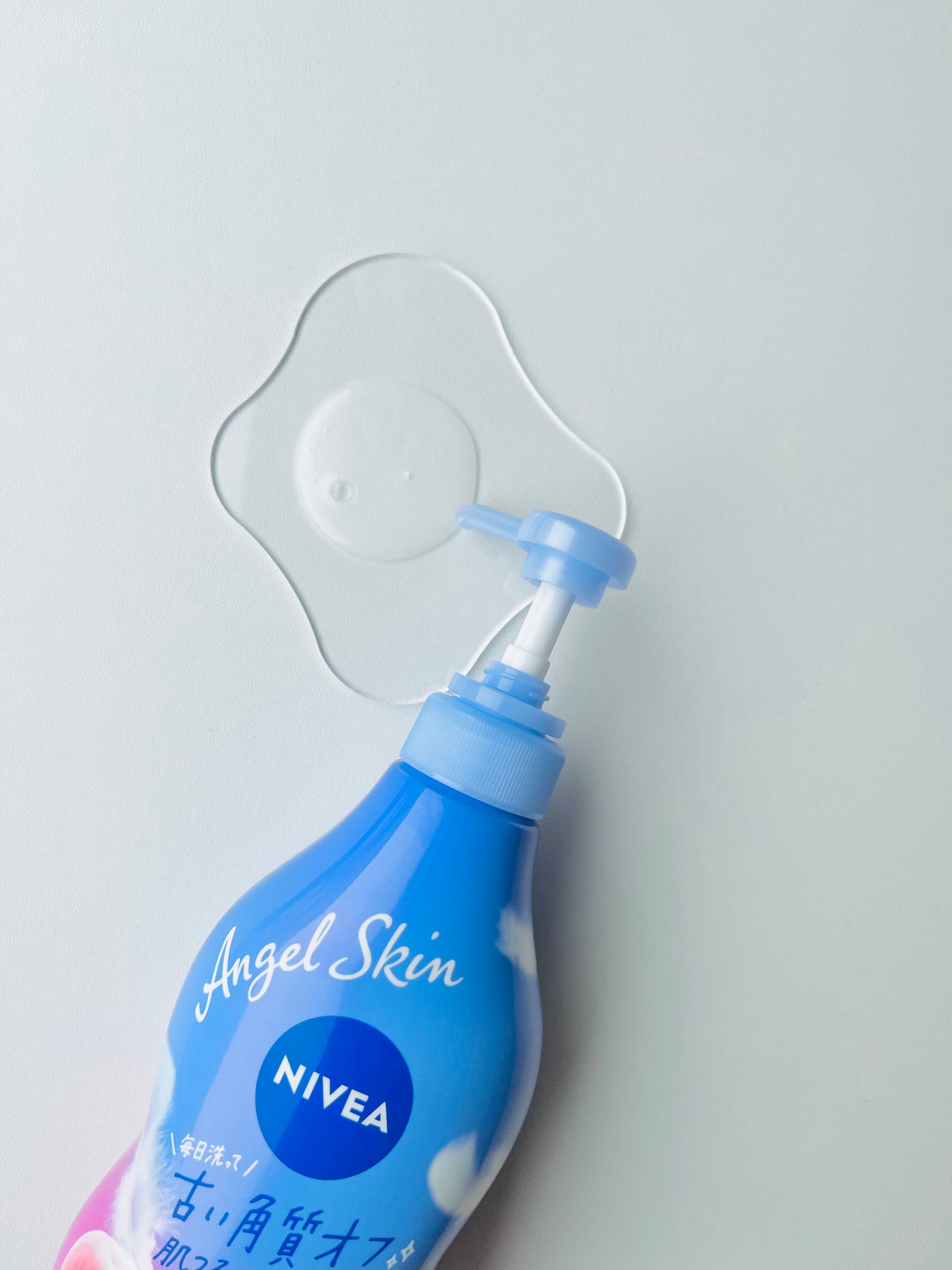 エンジェルスキン ボディウォッシュ サボン&ブーケの香り/ニベア/ボディソープを使ったクチコミ(2枚目)