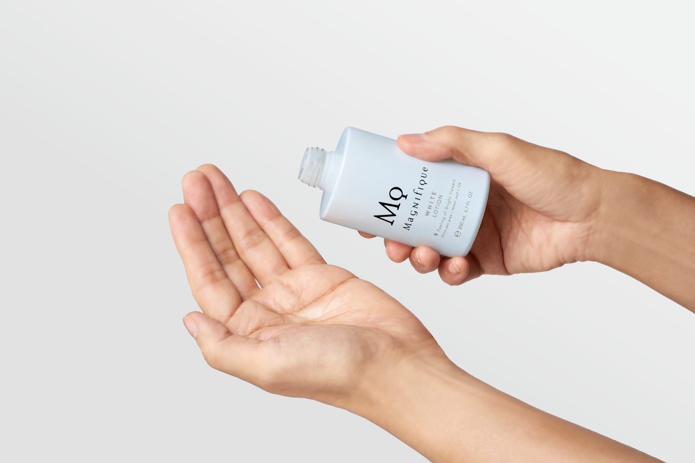 マニフィーク ブライトニング ローション マニフィーク